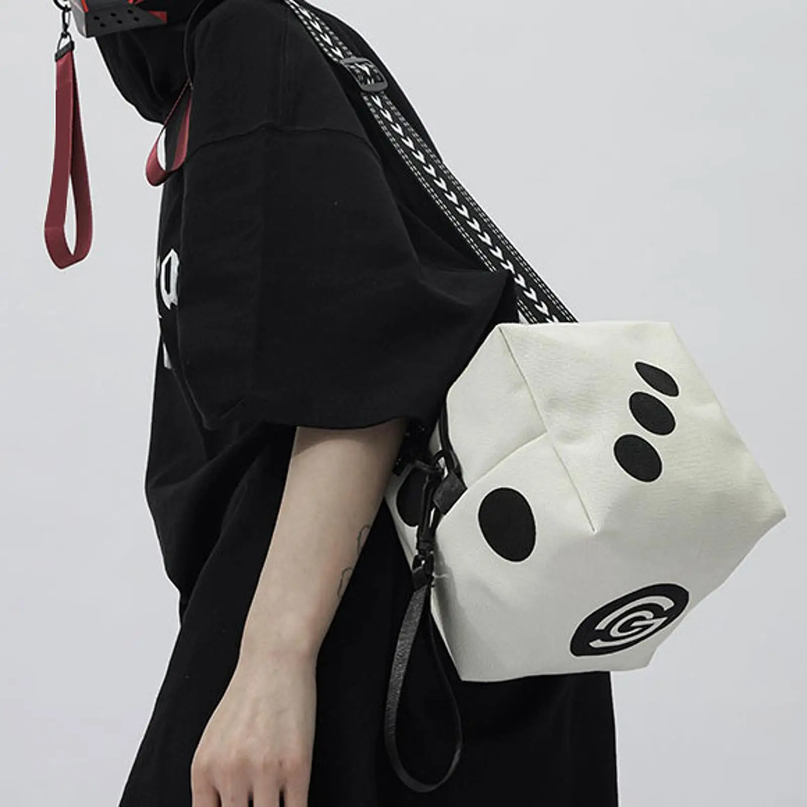 Dice Shaped Crossbody Bag Shoulder Bag Zipper Small Sling Bag Mini Purse,Portable Adjustable Strap satchel bag Casual
Dice Shaped Crossbody Bag Shoulder Bag Zipper Small Sling Bag Mini Purse,Portable Adjustable Strap satchel bag Casual