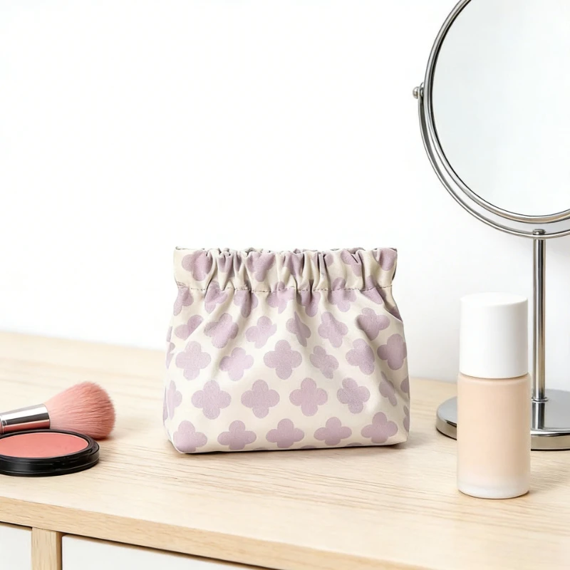 1pc Cosmetic Bag Small Makeup Pouches Women Travel Purse and Organization No Zipper Portable Lipstick Organizer Bags
1pc Cosmetic Bag Small Makeup Pouches Women Travel Purse and Organization No Zipper Portable Lipstick Organizer Bags