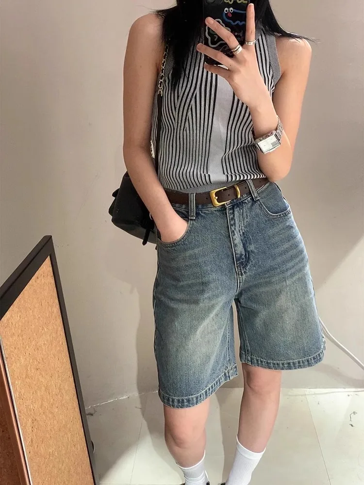 High Waist Wide Leg Jeans Shorts Women's Summer New Style Retro American Denim Shorts Five-Point Pants Slimming Versatile
High Waist Wide Leg Jeans Shorts Women's Summer New Style Retro American Denim Shorts Five-Point Pants Slimming Versatile