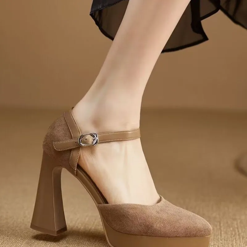 Women's Summer Footwear Stripper Shoes for Woman 2024 Sandals Evening Platform Pointed Toe Super High Heel Block Chunky Heels
Women's Summer Footwear Stripper Shoes for Woman 2024 Sandals Evening Platform Pointed Toe Super High Heel Block Chunky Heels