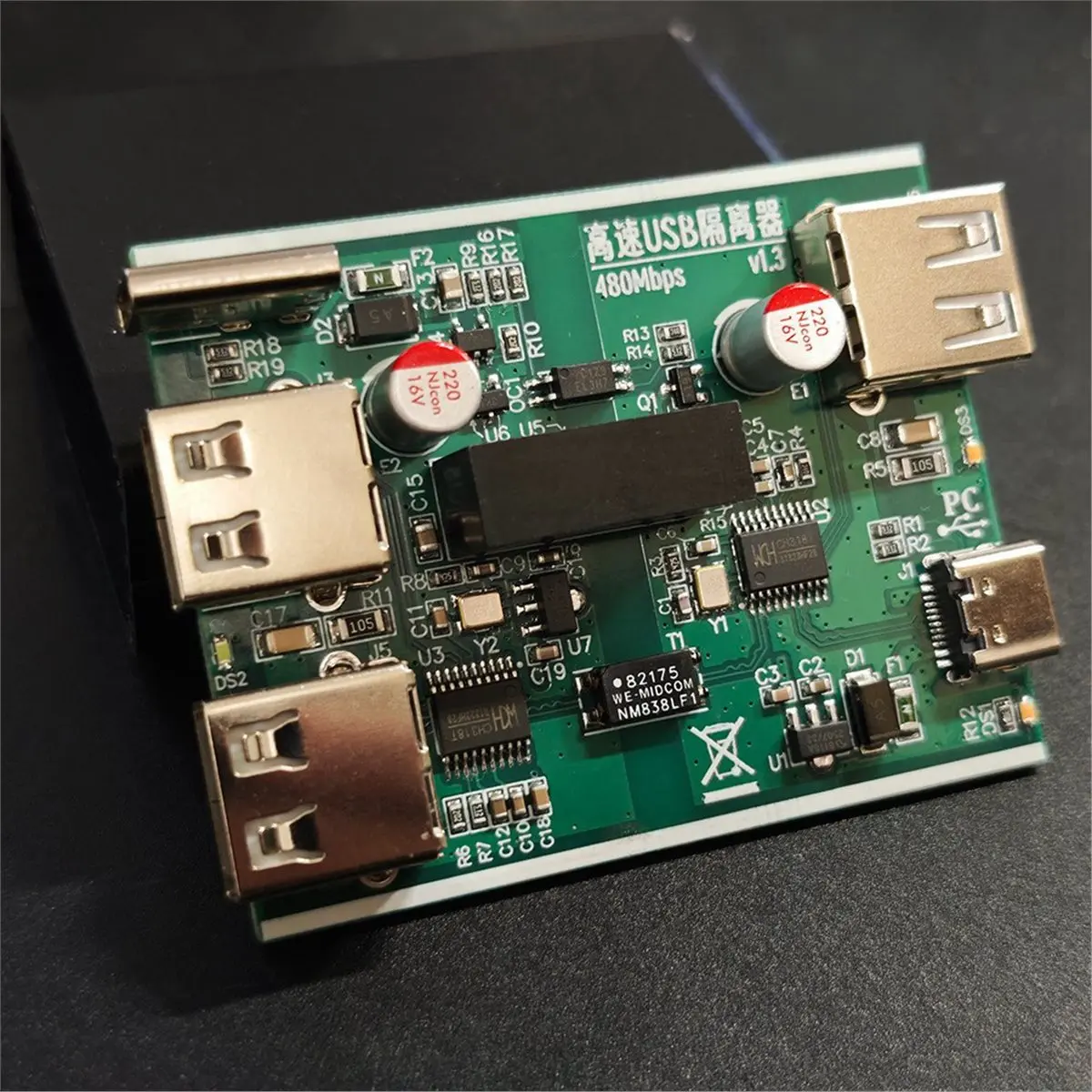480Mbps High-Speed 3kV Isolator Isolation HUB Ground Noise Filter for Audio /PLC/Hard Disk Data Transfer
480Mbps High-Speed 3kV Isolator Isolation HUB Ground Noise Filter for Audio /PLC/Hard Disk Data Transfer