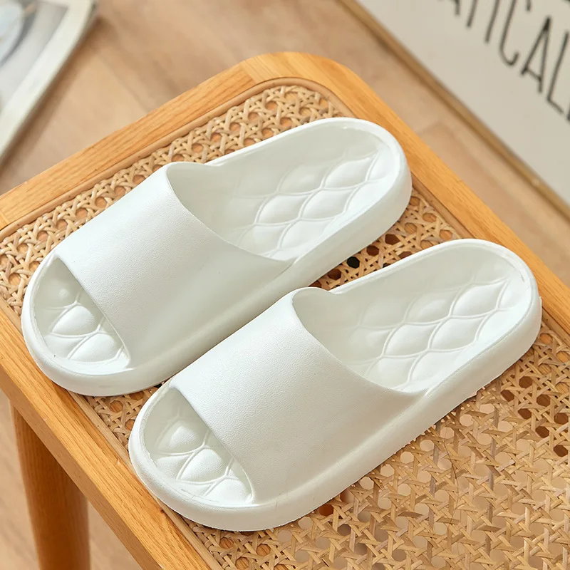 Summer Women Indoor Slippers Non-Slip Flat EVA Flip Flops for Home And Bathroom Use Comfortable Floor Shoes Zapatillas De Hombre
Summer Women Indoor Slippers Non-Slip Flat EVA Flip Flops for Home And Bathroom Use Comfortable Floor Shoes Zapatillas De Hombre