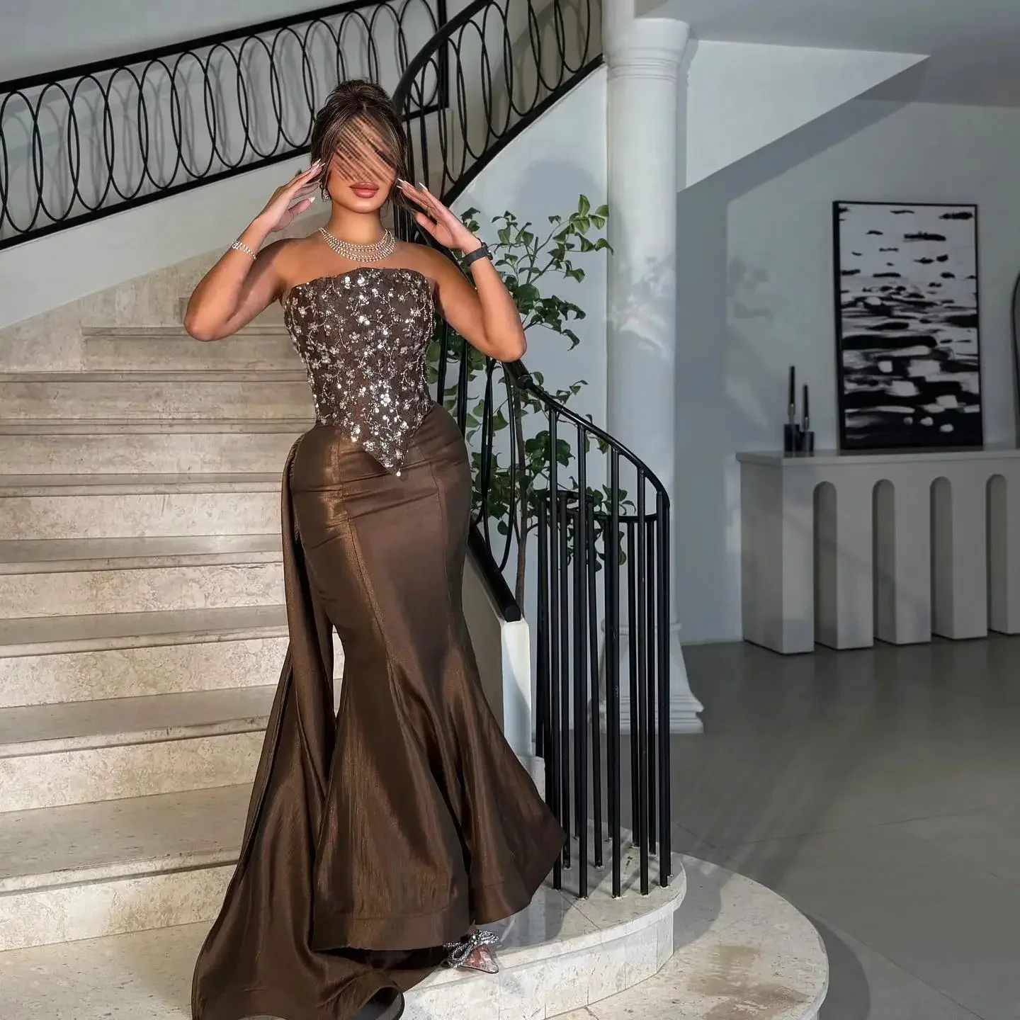 Luxury Chocolate Satin Evening Dresses Strapless Sequin Corset Prom Dresses Mermaid Party Wedding Gowns
Luxury Chocolate Satin Evening Dresses Strapless Sequin Corset Prom Dresses Mermaid Party Wedding Gowns