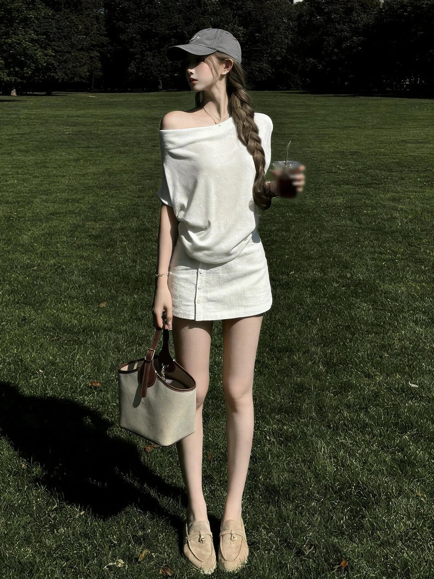 Summer Korean Style Loose Feel Shoulder T-Shirt Women's Short Skirt Set Casual High Waist Short Length Pure Color Fashion
Summer Korean Style Loose Feel Shoulder T-Shirt Women's Short Skirt Set Casual High Waist Short Length Pure Color Fashion