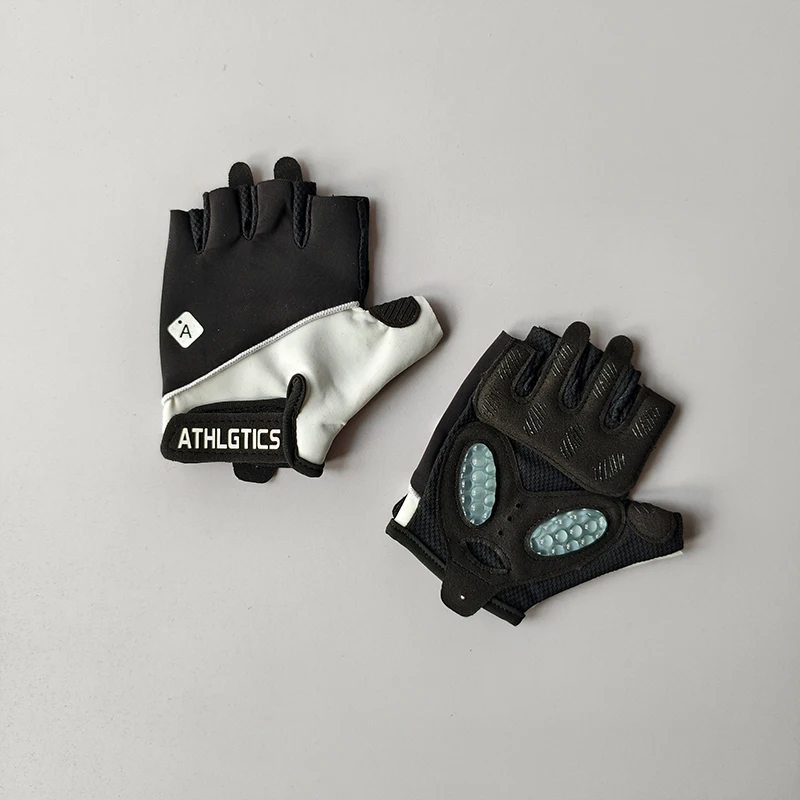 Fitness Women's Half Finger Gloves Anti Cocoon, Outdoor Cycling Anti Slip Exercise Equipment Iron Roller Skipping Rope
Fitness Women's Half Finger Gloves Anti Cocoon, Outdoor Cycling Anti Slip Exercise Equipment Iron Roller Skipping Rope