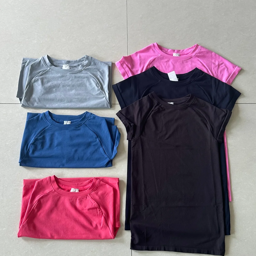 DFVYRA Women's High Elastic Crewneck Sports T-shirt Short Sleeve Seamless Yoga Fitness Running Top New Collection
DFVYRA Women's High Elastic Crewneck Sports T-shirt Short Sleeve Seamless Yoga Fitness Running Top New Collection