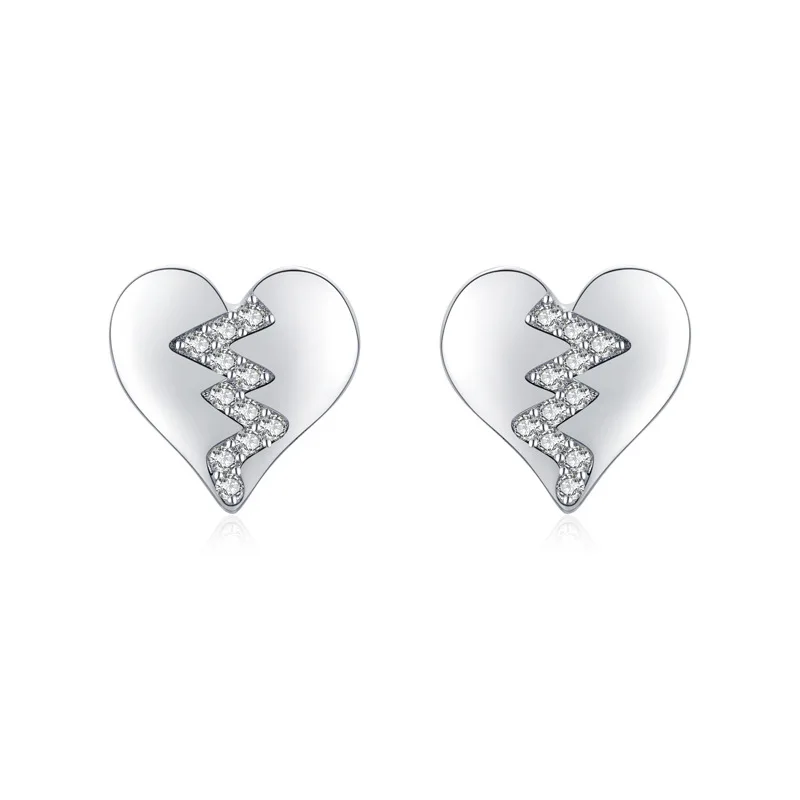 S925 Sterling Silver Women Love Earrings Flash Diamond Simple Heart Design Sweet Cute Studs
S925 Sterling Silver Women Love Earrings Flash Diamond Simple Heart Design Sweet Cute Studs