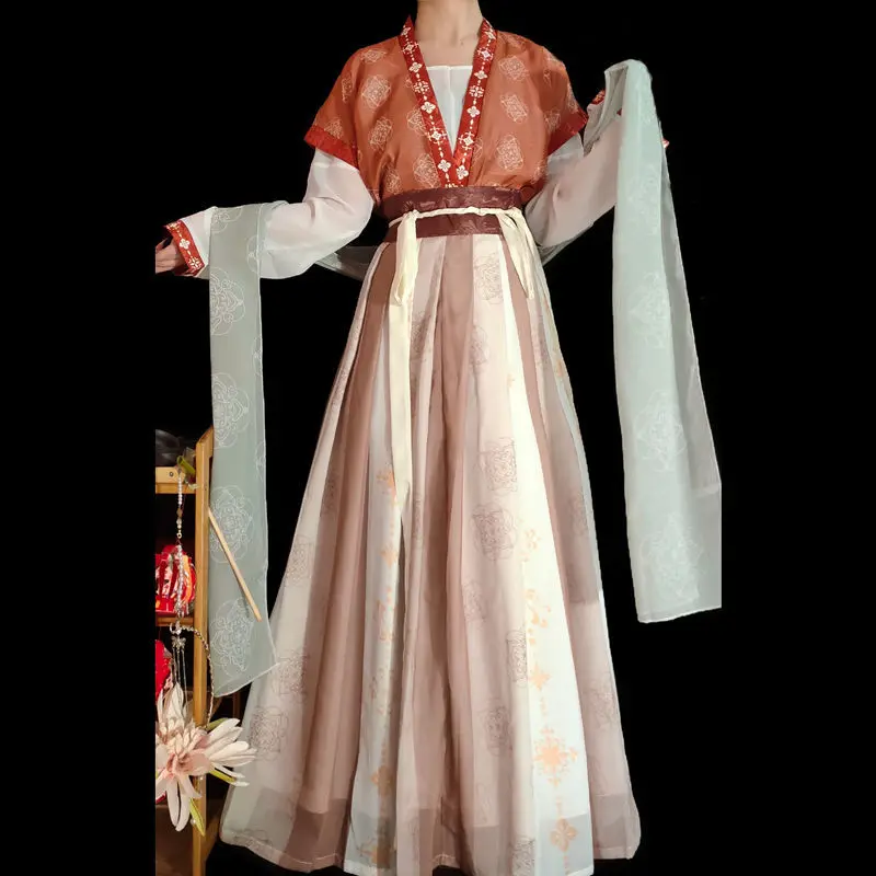 Women's round shirt suit of the Tang Dynasty Role play Chinese ancient clothing in spring and summer
Women's round shirt suit of the Tang Dynasty Role play Chinese ancient clothing in spring and summer