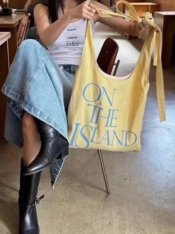 Large Capacity Women's Casual Simple Shoulder Bag 2024 Casual Canvas Bag Portable Diagonal Crossbody Bag
Large Capacity Women's Casual Simple Shoulder Bag 2024 Casual Canvas Bag Portable Diagonal Crossbody Bag