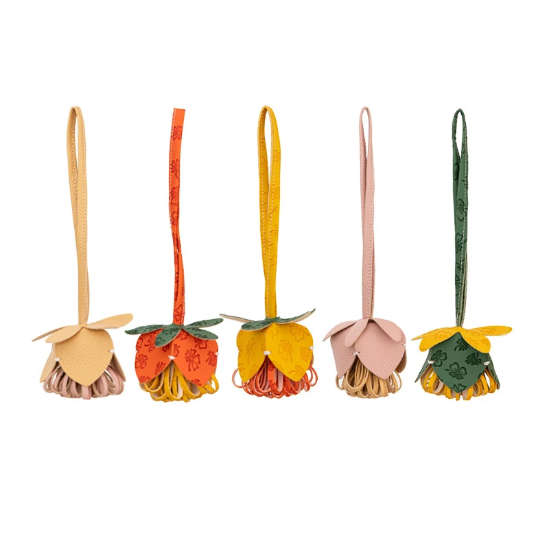 High Quality Flower Shaped Tassel Pendant Soft Leather Rope Metal Accessories Bag Pendant Keychain Handmade Flower Bag Pendant
High Quality Flower Shaped Tassel Pendant Soft Leather Rope Metal Accessories Bag Pendant Keychain Handmade Flower Bag Pendant