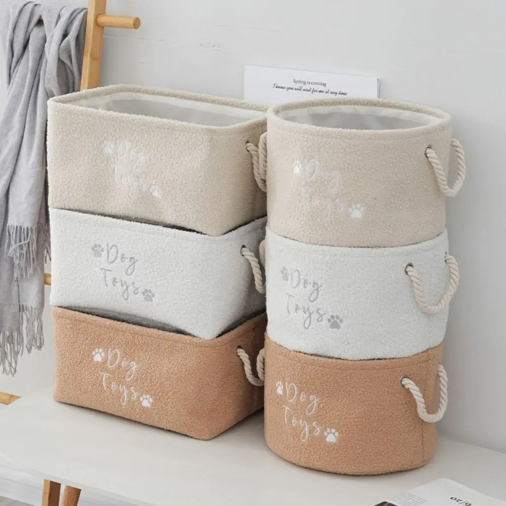 Circular Snack Toy Storage Basket with Handle Large Plush Bucket Organizer Desktop Organizer Cute Sundries Storage Box
Circular Snack Toy Storage Basket with Handle Large Plush Bucket Organizer Desktop Organizer Cute Sundries Storage Box