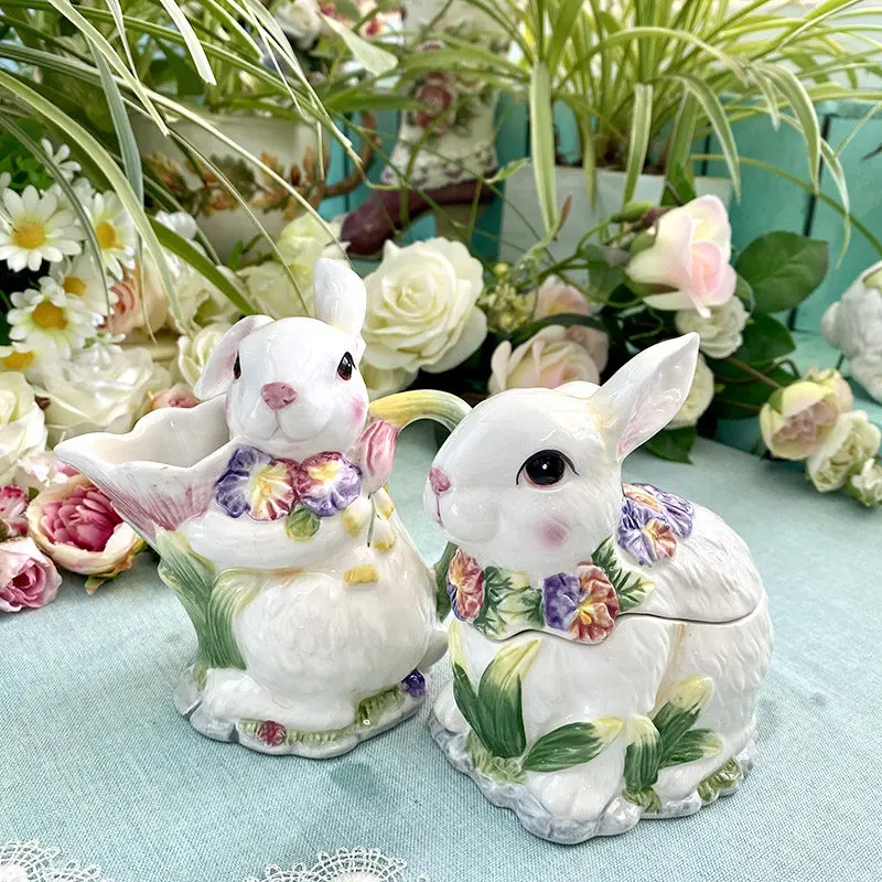 A pair of rabbit ornaments, rabbit milk jug, milk cup, biscuit jar, snack box.
A pair of rabbit ornaments, rabbit milk jug, milk cup, biscuit jar, snack box.