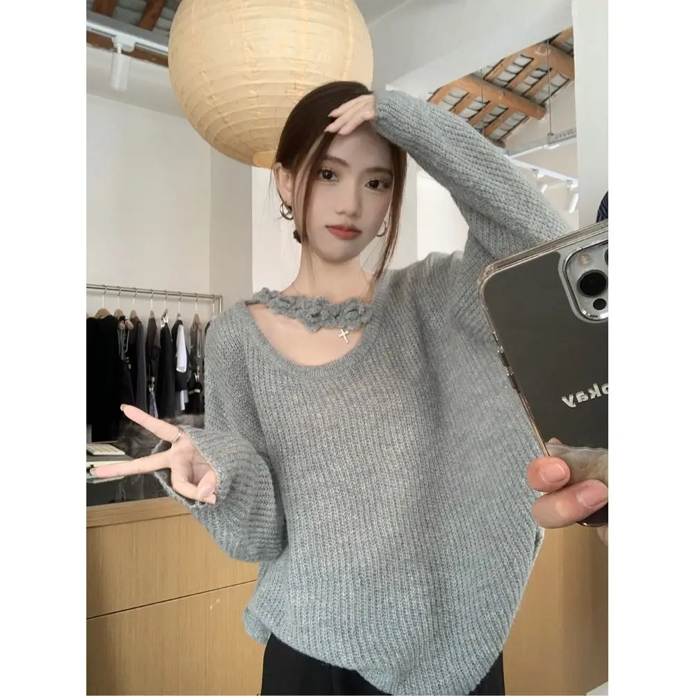 Korean Style Knitted Sweater Women's Hook Flower Design Early Autumn Top Full Sleeve Polo Collar Fashion E11235
Korean Style Knitted Sweater Women's Hook Flower Design Early Autumn Top Full Sleeve Polo Collar Fashion E11235
