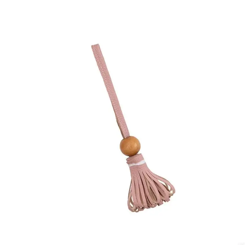 Retail/Drop Shipping Unique PU Leather Tassels Pendant Elegant Keychain Bag Charm for Fashion Women
Retail/Drop Shipping Unique PU Leather Tassels Pendant Elegant Keychain Bag Charm for Fashion Women