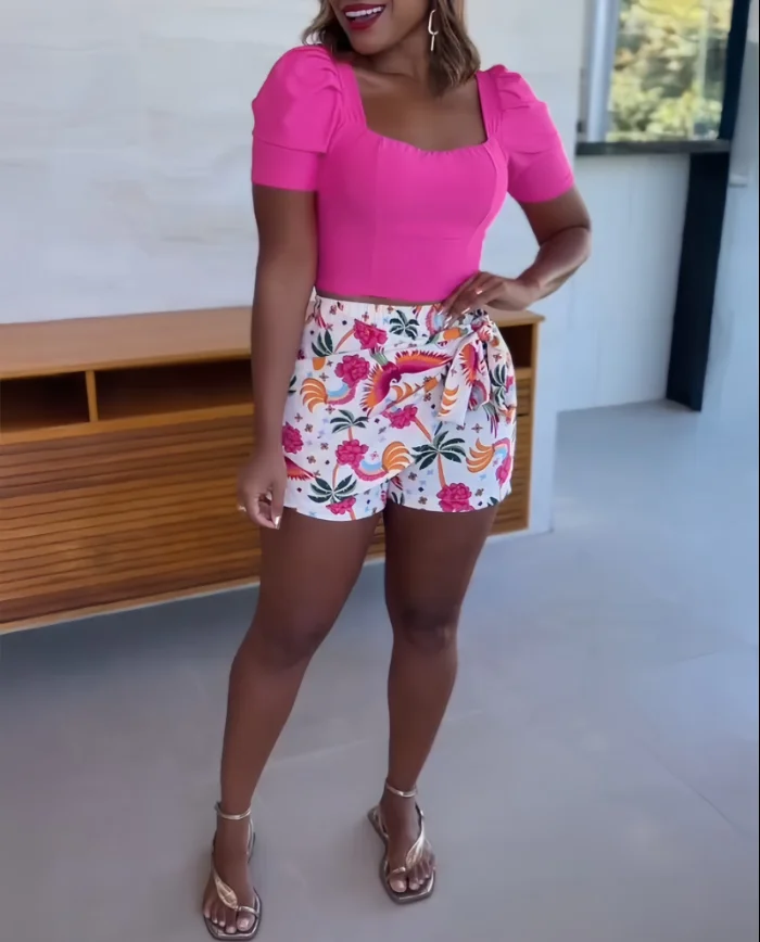 Summer Casual Two Piece Set for Woman U-Neck Bubble Sleeve Top Casual Floral Print Lace Up Shorts Set Vacation Shorts Set Woman
Summer Casual Two Piece Set for Woman U-Neck Bubble Sleeve Top Casual Floral Print Lace Up Shorts Set Vacation Shorts Set Woman