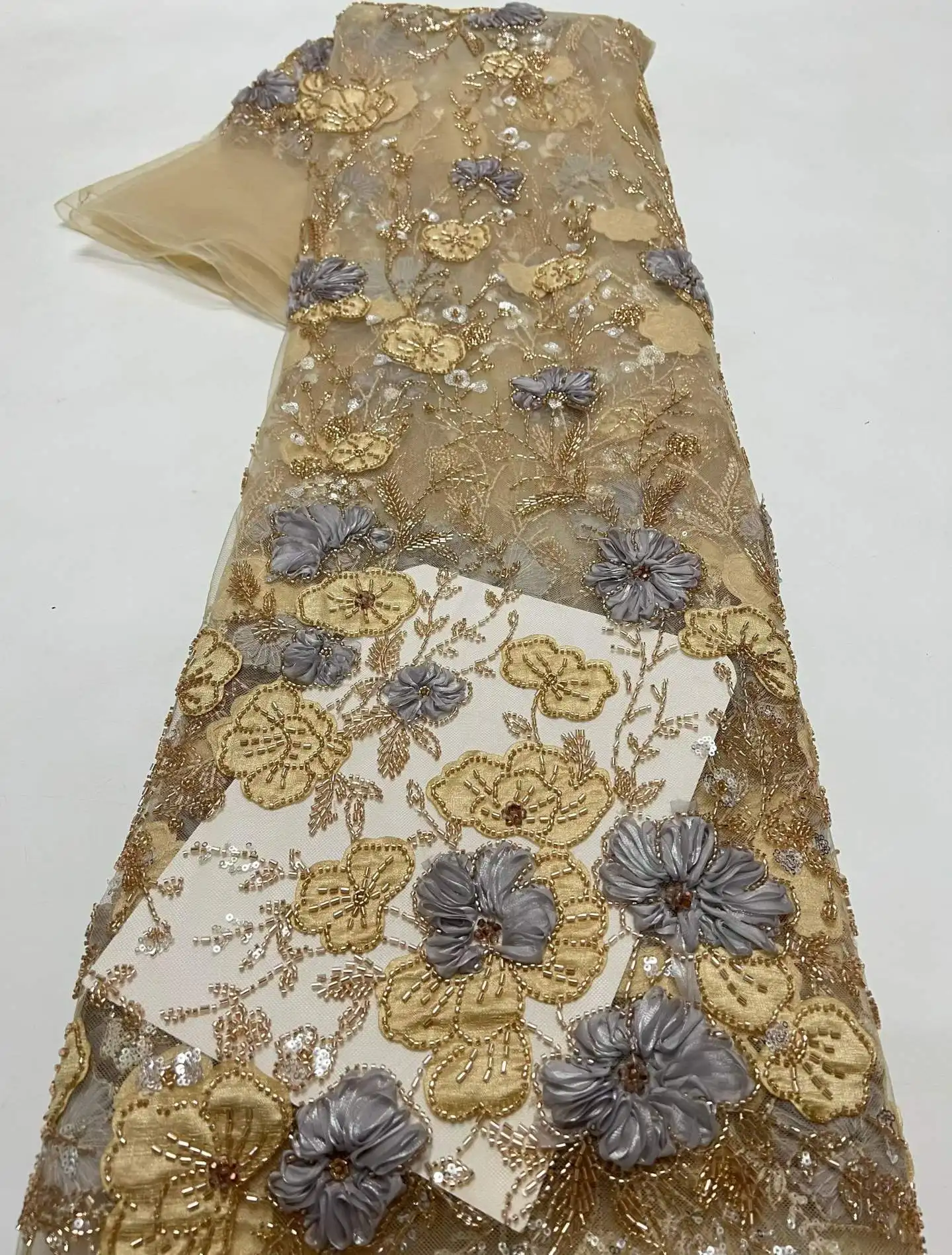 2026 High Quality Luxury African Heavy Bead White Lace Fabric 5 Yards Nigerian Pearl Embroidered Mesh Material With Sequins
2026 High Quality Luxury African Heavy Bead White Lace Fabric 5 Yards Nigerian Pearl Embroidered Mesh Material With Sequins