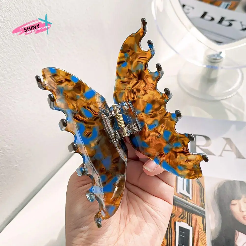 Solid Color Fresh Acetate Hair Claw Hair Clip Leopard Printing Printing Shark Clip Hairpin Headwear Tortoiseshell Hair Claw
Solid Color Fresh Acetate Hair Claw Hair Clip Leopard Printing Printing Shark Clip Hairpin Headwear Tortoiseshell Hair Claw
