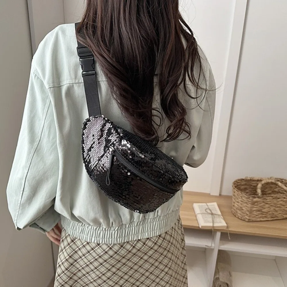Luxury Glitter Sequin Waist Packs Versatile Wide Shoulder Strap Zipper Crossbody Bag Phone Pack Lightweight Chest Bag Travel
Luxury Glitter Sequin Waist Packs Versatile Wide Shoulder Strap Zipper Crossbody Bag Phone Pack Lightweight Chest Bag Travel