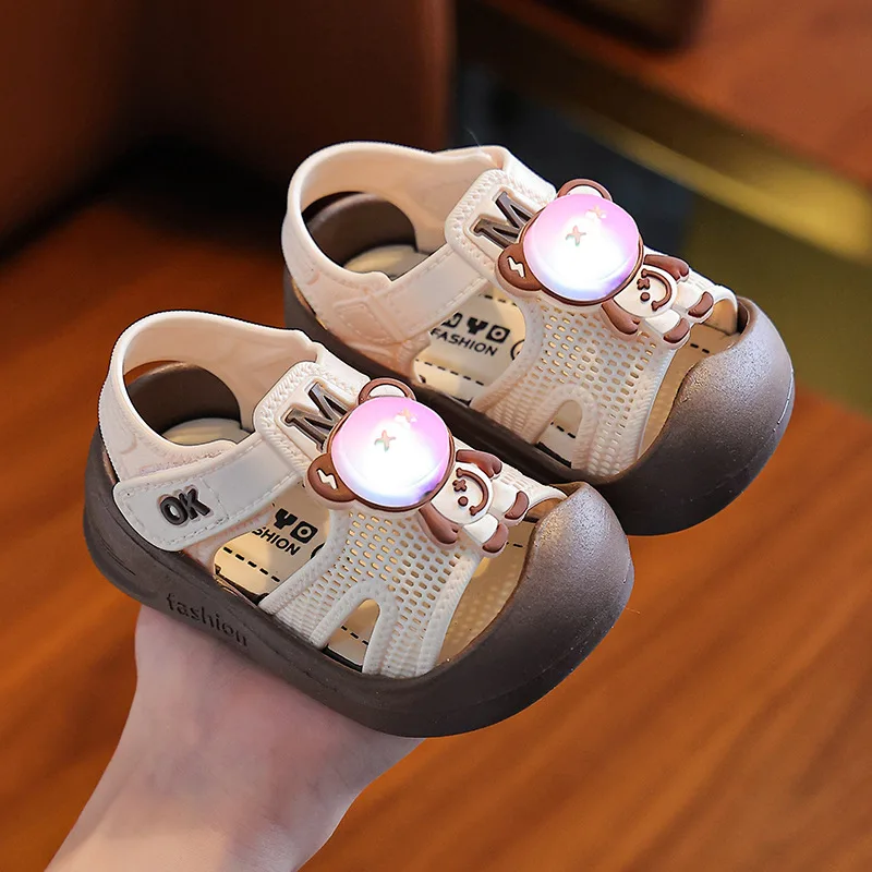 Summer Kid Sandals Girl Led Light Up Shoes Toddler Girls Walking Shoes Children Baby Cute Cartoon Pattern Casual Sandals 2026
Summer Kid Sandals Girl Led Light Up Shoes Toddler Girls Walking Shoes Children Baby Cute Cartoon Pattern Casual Sandals 2026