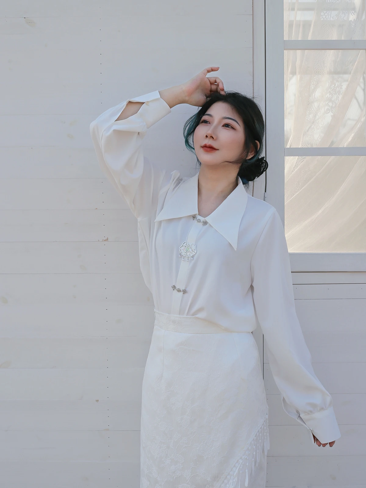 High Quality Long Sleeve Shirt Original Design Spring Fashionable Women's Breathable Polyester Traditional Chinese Style Shirt
High Quality Long Sleeve Shirt Original Design Spring Fashionable Women's Breathable Polyester Traditional Chinese Style Shirt