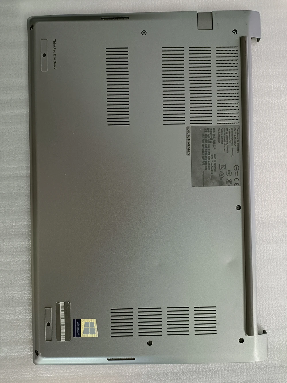 Б/у оригинальный металлический корпус для Lenovo ThinkPad E14 Gen 2, D корпус серебристый
Б/у оригинальный металлический корпус для Lenovo ThinkPad E14 Gen 2, D корпус серебристый
