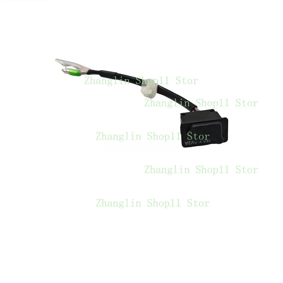 SDH110T-8B SDH125T-39 USB Interface NS125LA Host Interface for Sundiro Honda Motorcycle
SDH110T-8B SDH125T-39 USB Interface NS125LA Host Interface for Sundiro Honda Motorcycle