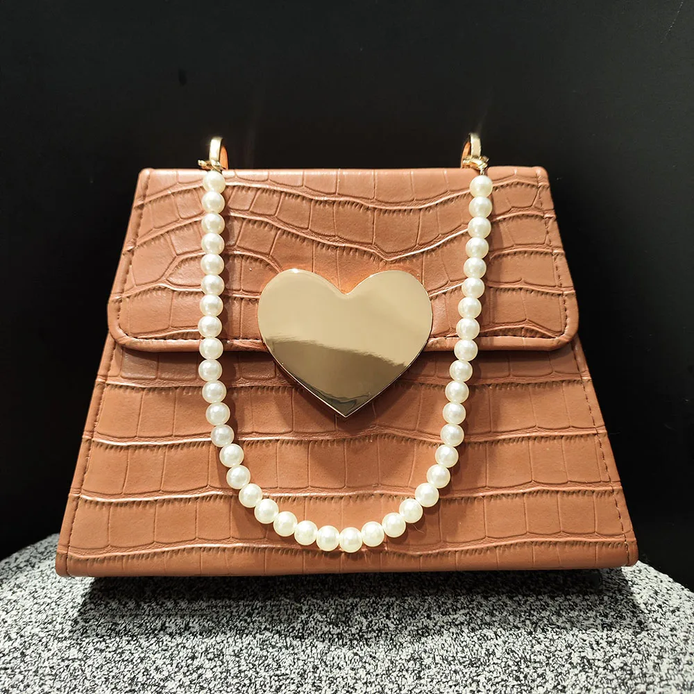 Women Solid Color Leather Single Shoulder Crossbody Bag Vintage Style Underarm Bags Simple Design Handheld Bag For Girls
Women Solid Color Leather Single Shoulder Crossbody Bag Vintage Style Underarm Bags Simple Design Handheld Bag For Girls