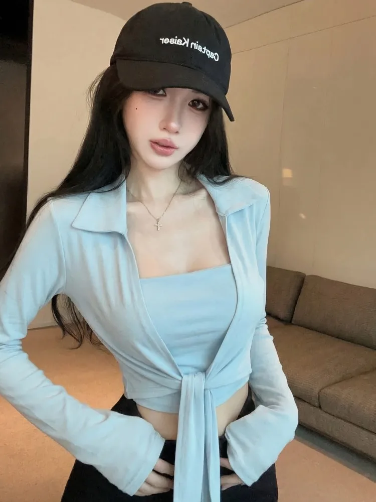 Korean Casual Style Long Sleeve Tie Waist Vest Women's Summer New Style Slimming Strap Cardigan Two-Piece Set Fashionable Cit...
Korean Casual Style Long Sleeve Tie Waist Vest Women's Summer New Style Slimming Strap Cardigan Two-Piece Set Fashionable Cit...