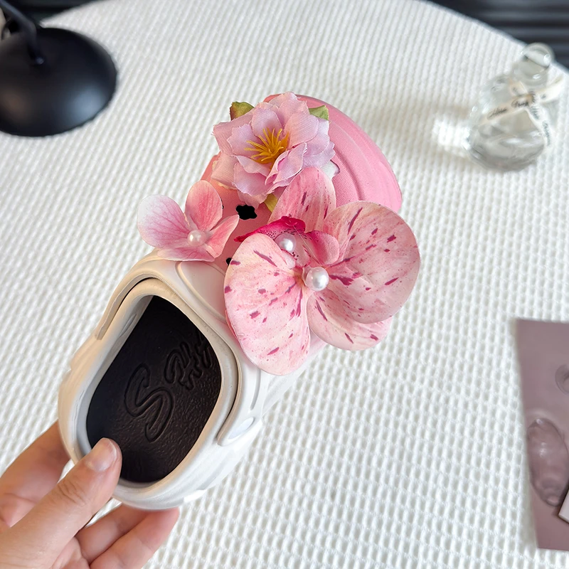 Мультяшные сабо с бабочками и жемчугом, с цветочным узором, для мальчиков и девочек, семейные уличные тапочки, нескользящие, увеличивающие рост, с закрытым носком
Мультяшные сабо с бабочками и жемчугом, с цветочным узором, для мальчиков и девочек, семейные уличные тапочки, нескользящие, увеличивающие рост, с закрытым носком