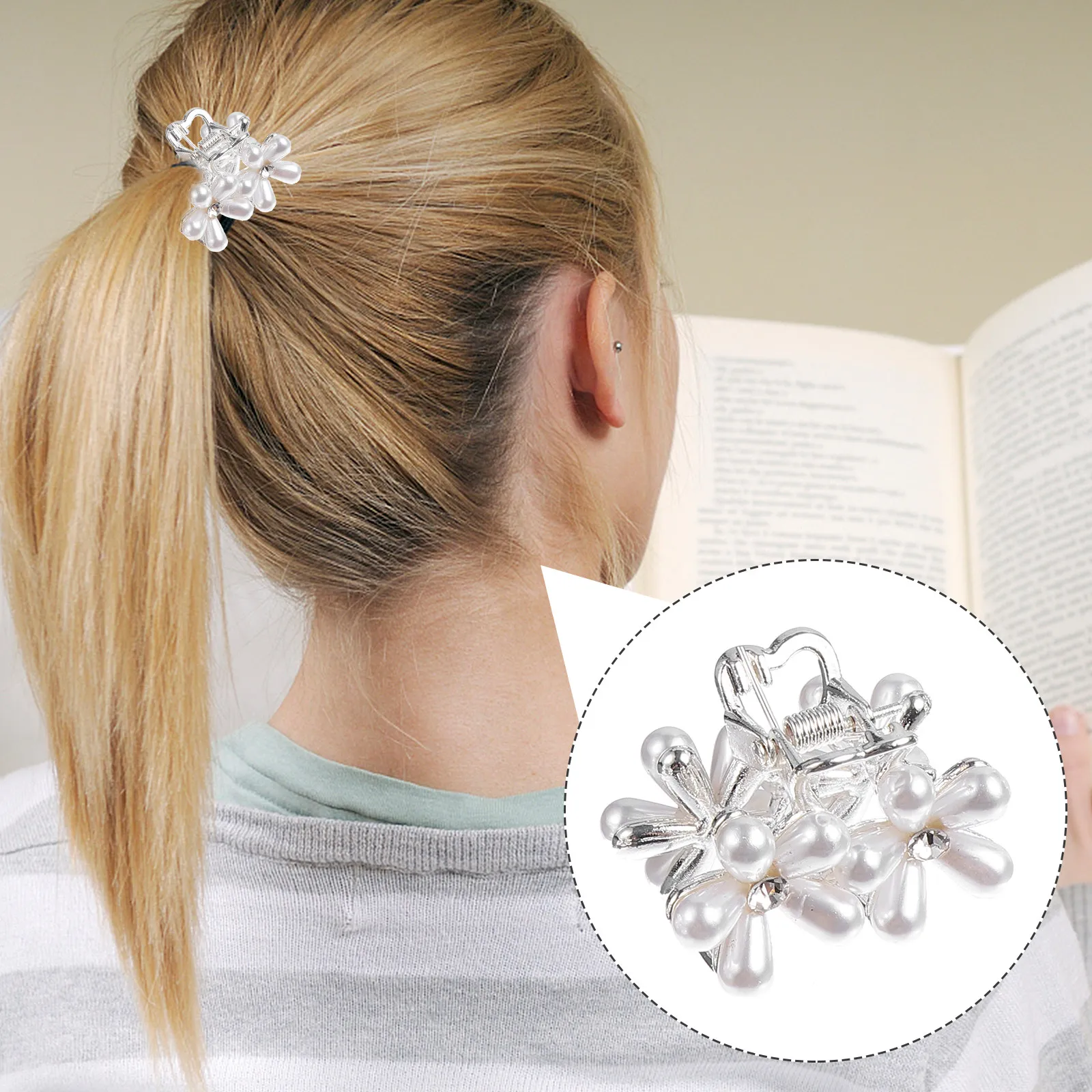 3Pcs Mini Pearl Hair Barrette Clip Romantic Floral Design Elegant Hairpin for Women Girls Daily Wear Party Bridal Accessory
3Pcs Mini Pearl Hair Barrette Clip Romantic Floral Design Elegant Hairpin for Women Girls Daily Wear Party Bridal Accessory