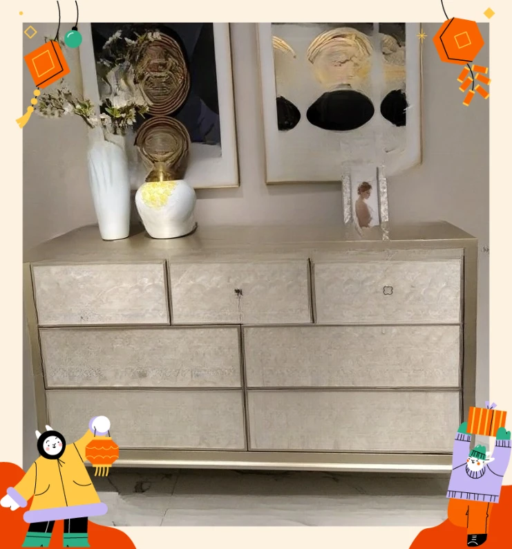 Customized American light luxury champagne color solid wood storage cabinet, shell storage cabinet
Customized American light luxury champagne color solid wood storage cabinet, shell storage cabinet
