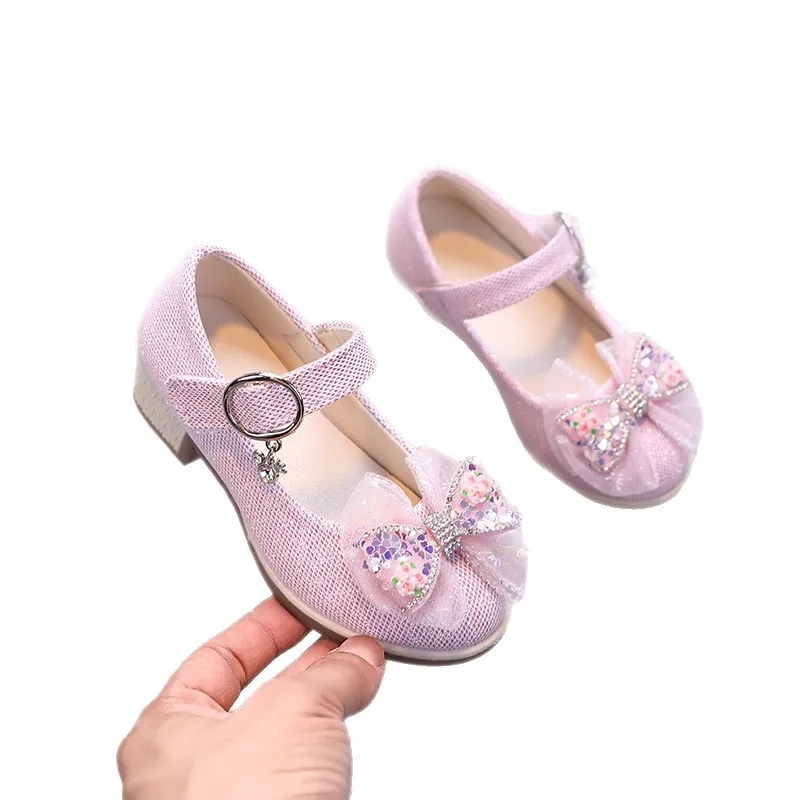 Zapatos Niña Spring New Girl Bow Princess Shoes Simple Versatile Kids Leather Shoe Comfort Anti Slip Girls Glitter Casual Shoes
Zapatos Niña Spring New Girl Bow Princess Shoes Simple Versatile Kids Leather Shoe Comfort Anti Slip Girls Glitter Casual Shoes