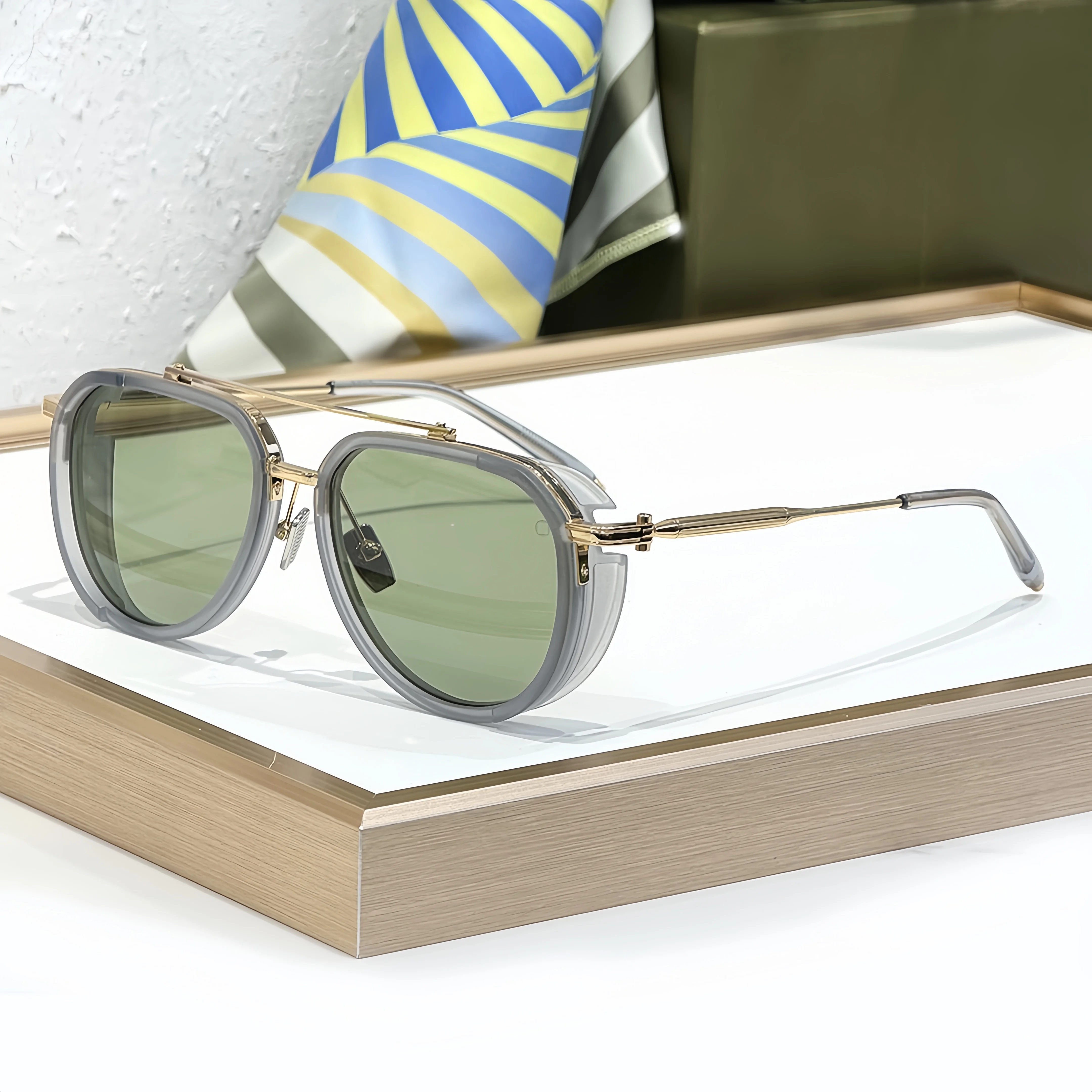 Vintage "Space 525 Ultralight Titanium UV400 Telescope" Sunglasses AKO AKS Retro Oval Oversize Unisex Luxury Fashion Tren
Vintage "Space 525 Ultralight Titanium UV400 Telescope" Sunglasses AKO AKS Retro Oval Oversize Unisex Luxury Fashion Tren
