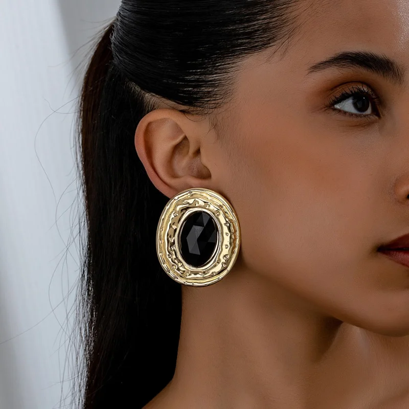 New Asymmetrical Vintage Tan Crystal Geometric Earrings For Women Fashion Korean Temperament Metal Earrings For Women JewelryMed
New Asymmetrical Vintage Tan Crystal Geometric Earrings For Women Fashion Korean Temperament Metal Earrings For Women JewelryMed