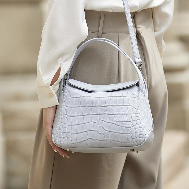 ZOOLER Hot Pattern Women Genuine Leather Shoulder Messenger Bags Purses Ladies Real Skin Bag Crossbody Girls Luxurious Bag#YC619
ZOOLER Hot Pattern Women Genuine Leather Shoulder Messenger Bags Purses Ladies Real Skin Bag Crossbody Girls Luxurious Bag#YC619