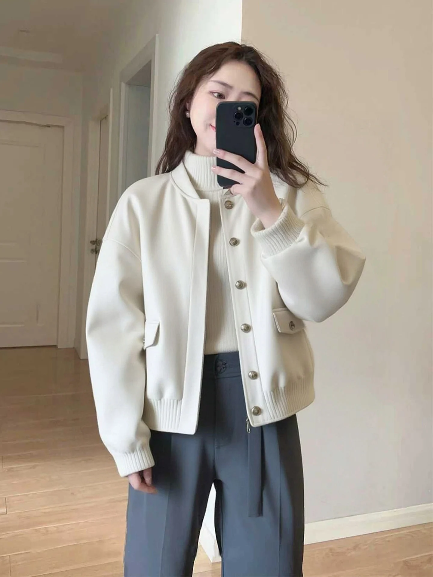 Unique Beautiful Winter White Stand Collar Baseball Jaet ort Warm Flight Coat Women Korean Sle Loose Fit Long Sve Bu...
Unique Beautiful Winter White Stand Collar Baseball Jaet ort Warm Flight Coat Women Korean Sle Loose Fit Long Sve Bu...