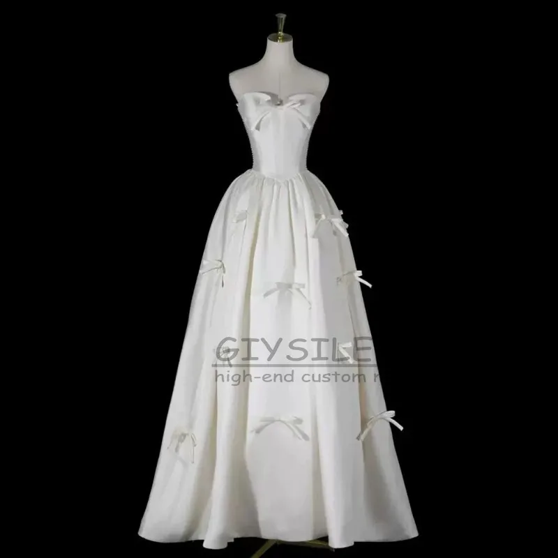 GIYSILE Customized Satin Light Wedding Dress 2025 New Minimalist Yarn White Tube Top Party Dress Sleeveless Bow Zipper Back
GIYSILE Customized Satin Light Wedding Dress 2025 New Minimalist Yarn White Tube Top Party Dress Sleeveless Bow Zipper Back