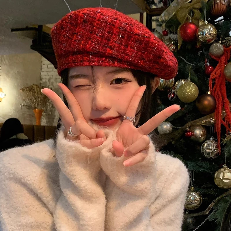 Christmas Red Beret Women's Fall And Winter British VintageTweed Beret French Female Cap Temperament Accessories
Christmas Red Beret Women's Fall And Winter British VintageTweed Beret French Female Cap Temperament Accessories