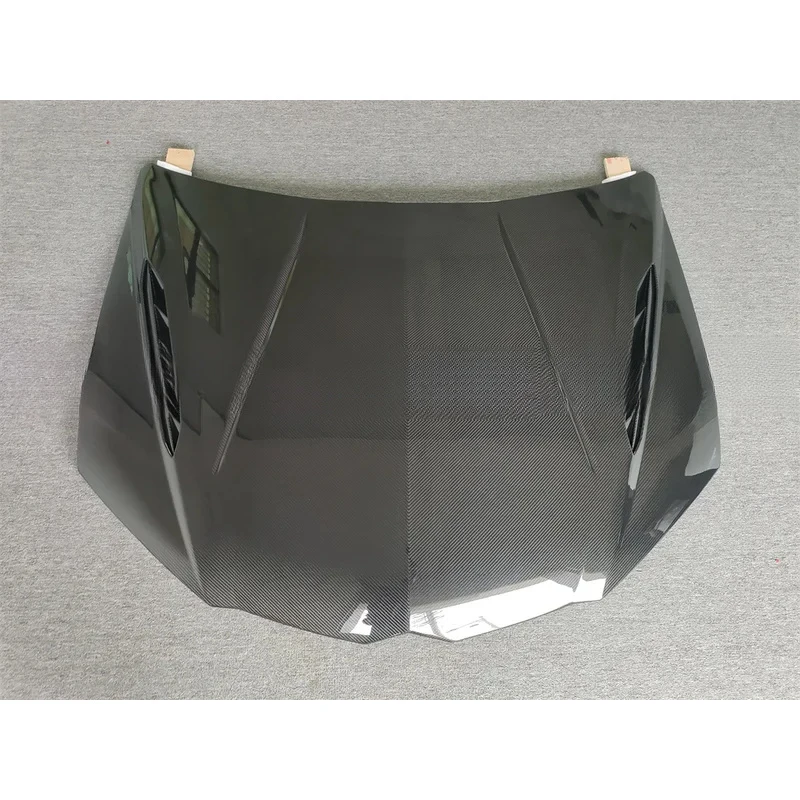 High Quality Genuine Carbon Fiber P-style Engine Hood Body Kit for Urus Modification
High Quality Genuine Carbon Fiber P-style Engine Hood Body Kit for Urus Modification