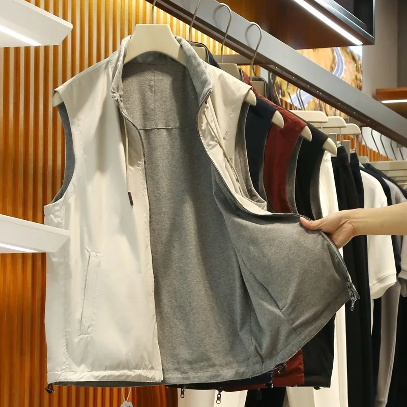 Универсальный двусторонний легкий жилет с воротником-стойкой, тюжет, повседневная модная мужская осенне-зимняя одежда
Универсальный двусторонний легкий жилет с воротником-стойкой, тюжет, повседневная модная мужская осенне-зимняя одежда