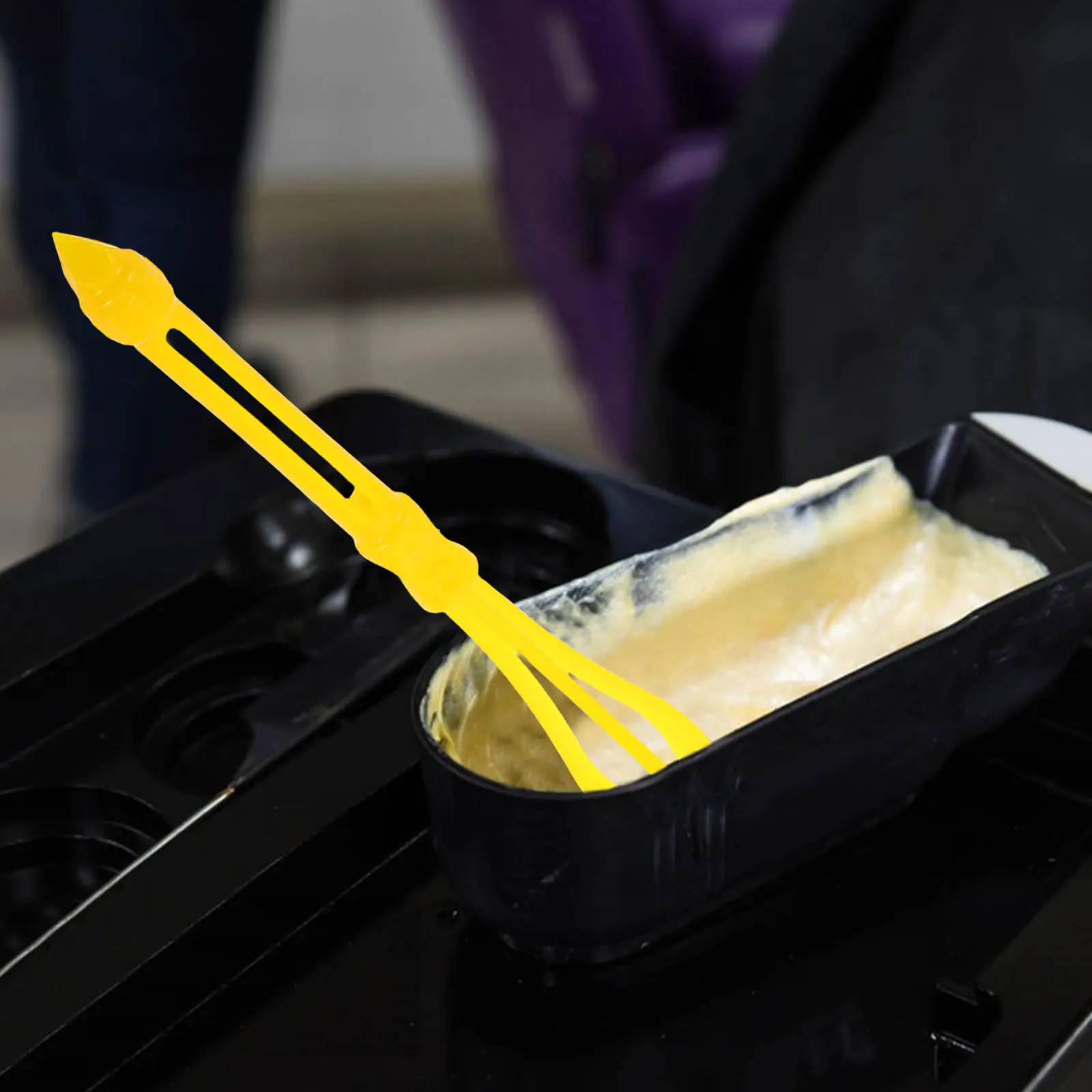 Набор из 5 профессиональных миксеров для окрашивания волос: эргономичные пластиковые венчики для смешивания краски, осветлителя и мелирования, компактные, портативные, для салонов
Набор из 5 профессиональных миксеров для окрашивания волос: эргономичные пластиковые венчики для смешивания краски, осветлителя и мелирования, компактные, портативные, для салонов