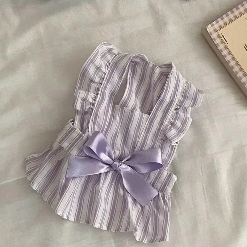 Dog cat spring summer cute little fly sleeves striped dress pet puppy clothes thin Bichon Yorkshire
Dog cat spring summer cute little fly sleeves striped dress pet puppy clothes thin Bichon Yorkshire