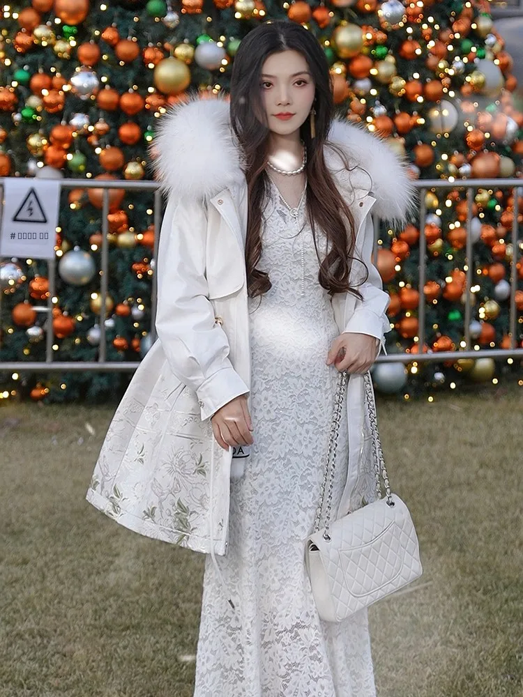 Модная новая китайская шуба из меха «Тысяча островов» 2025 года, осенне-зимняя, универсальная, легко сочетается, для создания элегантного образа
Модная новая китайская шуба из меха «Тысяча островов» 2025 года, осенне-зимняя, универсальная, легко сочетается, для создания элегантного образа