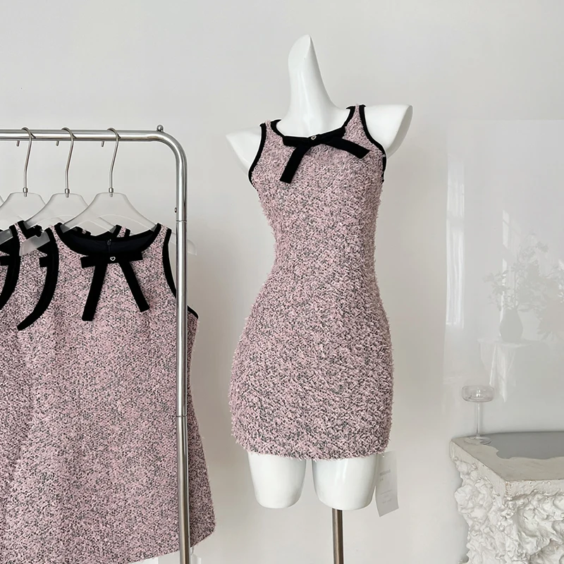 Fashion Pink Feather Tweed Dress Elegant Slim Waist Short Dress Female Club Evening Party Mini Dresses Women
Fashion Pink Feather Tweed Dress Elegant Slim Waist Short Dress Female Club Evening Party Mini Dresses Women