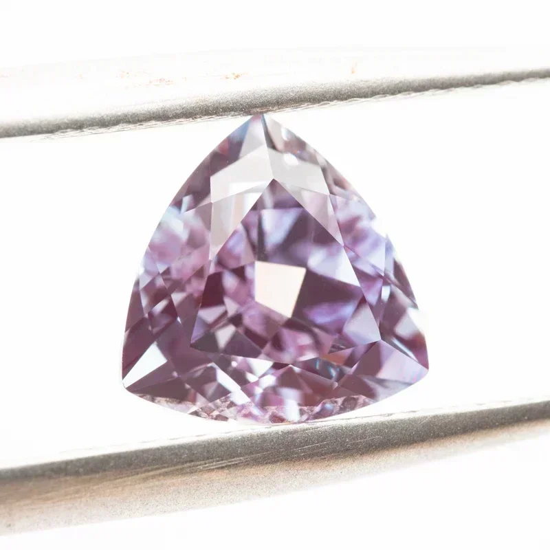 TOP Lab Grown Alexandrite Trillyon Shape Color Changing Stone Charms Gemstone DIY Ring Necklace Earrings Materials Certificate
TOP Lab Grown Alexandrite Trillyon Shape Color Changing Stone Charms Gemstone DIY Ring Necklace Earrings Materials Certificate