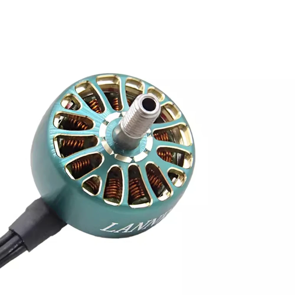Drone Motor 2207.5 V2 Traverser Motor 5 inch FPV High Quality Flower Fly Force Competition Motor
Drone Motor 2207.5 V2 Traverser Motor 5 inch FPV High Quality Flower Fly Force Competition Motor