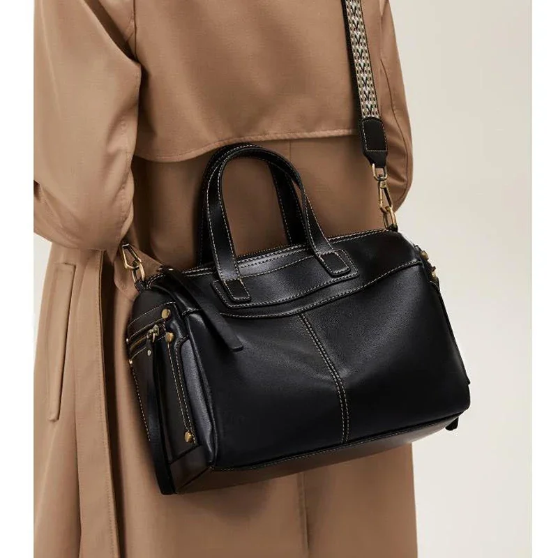 Ladies Cow Leather Crossbody Bag Women Natural Cowhide Large Capacity Shoulder Bags Female Design Luxury Commute Boston Handbag
Ladies Cow Leather Crossbody Bag Women Natural Cowhide Large Capacity Shoulder Bags Female Design Luxury Commute Boston Handbag