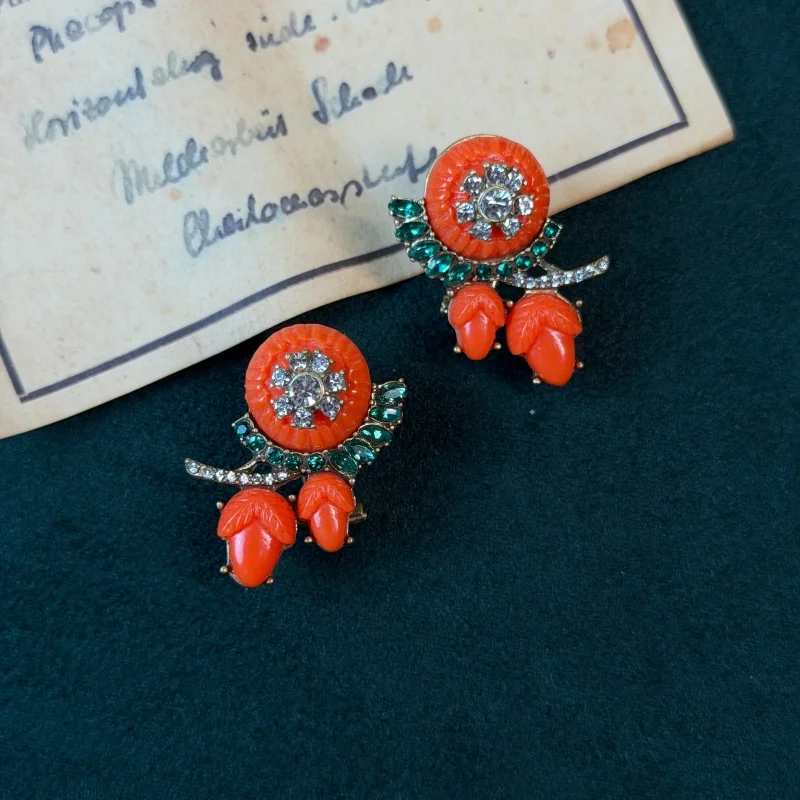 Vintage Orange Glazed Rhinestone Flower Earrings For Woman Round Trendy Antique Gold Plated Brand High Quality Festival Gift
Vintage Orange Glazed Rhinestone Flower Earrings For Woman Round Trendy Antique Gold Plated Brand High Quality Festival Gift