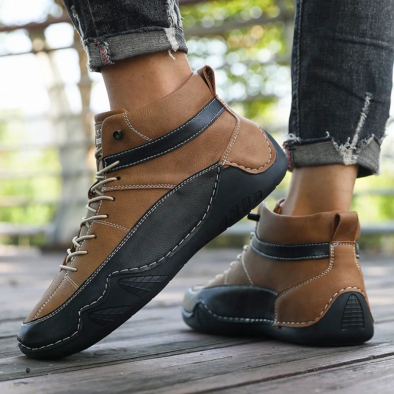 2025 New PU Leather Sports Shoes for Men's Spring and Autumn Ankle Boots Retro Fashion Lightweight Shock-absorbing Running Shoes
2025 New PU Leather Sports Shoes for Men's Spring and Autumn Ankle Boots Retro Fashion Lightweight Shock-absorbing Running Shoes