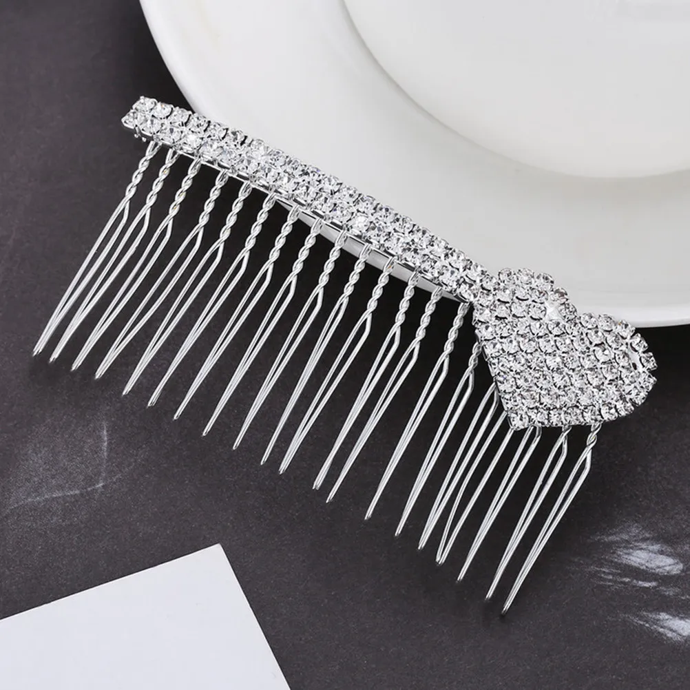 2Pcs Bridal Hair Comb Alloy Rhinestone Heart Design Elegant Wedding Hair Accessory for Bride Bridesmaid Flower Girl Prom Party
2Pcs Bridal Hair Comb Alloy Rhinestone Heart Design Elegant Wedding Hair Accessory for Bride Bridesmaid Flower Girl Prom Party